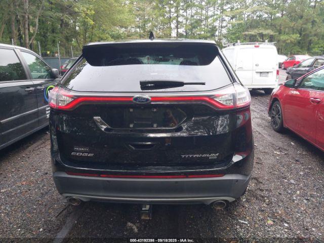Ford Edge Titanium Image 16