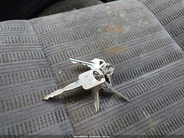 Ford Econoline E350 Super Duty Image 8