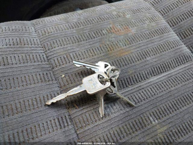 Ford Econoline E350 Super Duty Image 8