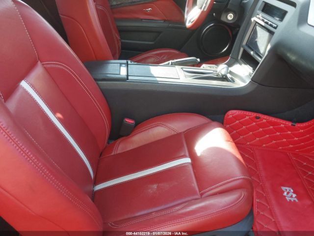 Ford Mustang Gt Premium Image 6