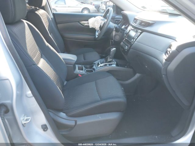 Nissan Rogue Sv Image 12