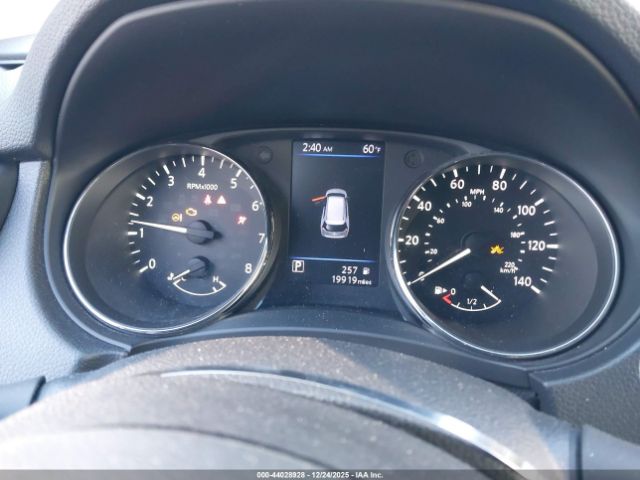 Nissan Rogue Sv Image 16