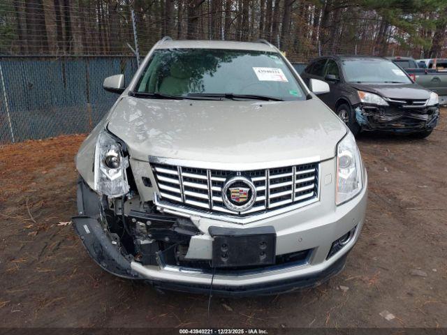 Cadillac SRX Premium Collection Image 5