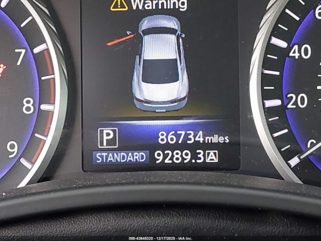 INFINITI Q60 3.0t Luxe Image 7