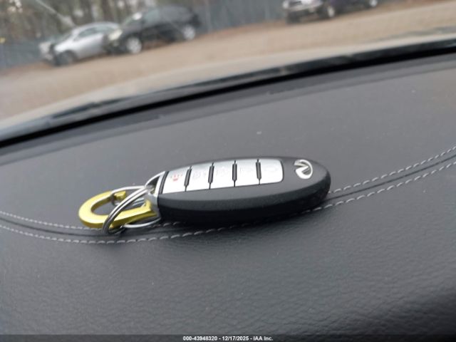 INFINITI Q60 3.0t Luxe Image 8