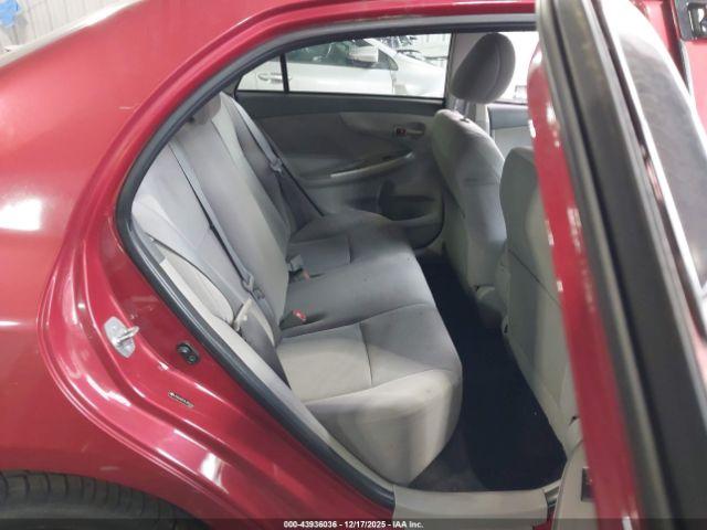 Toyota Corolla Le Image 17