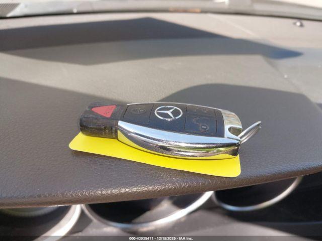 Mercedes-Benz C-Class Image 10