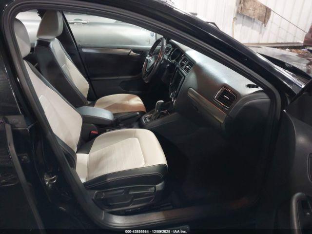 Volkswagen Jetta 1.8t Sport Image 15