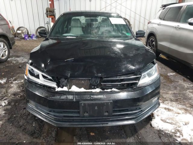 Volkswagen Jetta 1.8t Sport Image 10