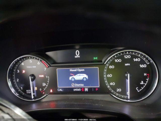 Cadillac XT4 Awd Premium Luxury Image 16