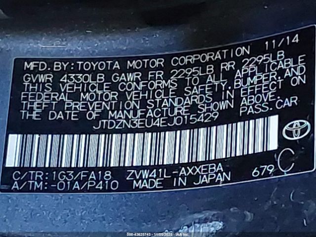 Toyota Prius v Two Image 7