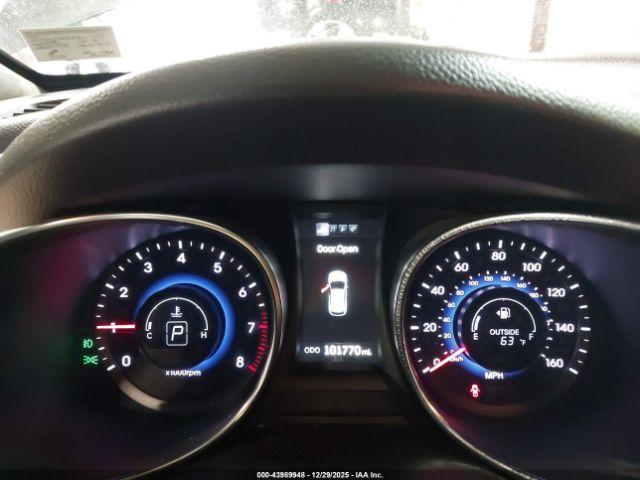 Hyundai SANTA FE Sport 2.0t Image 14