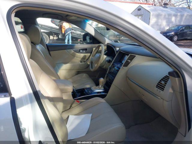 INFINITI Qx Image 14