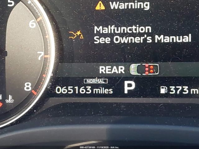 Mitsubishi Outlander Image 16