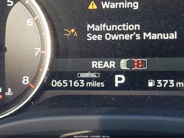 Mitsubishi Outlander Image 16