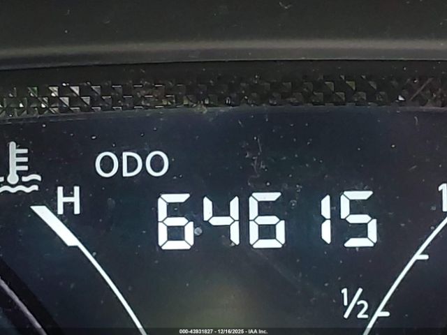 Nissan Versa 1.6 Sv Image 3