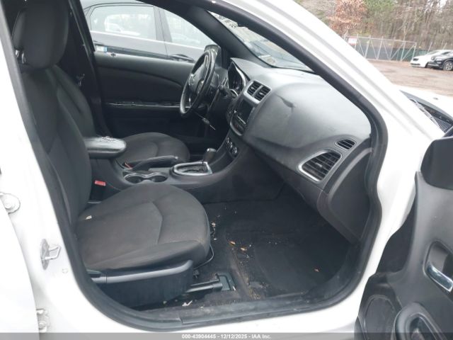 Dodge Avenger Sxt Image 8