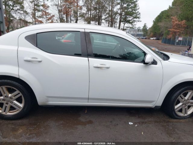 Dodge Avenger Sxt Image 13