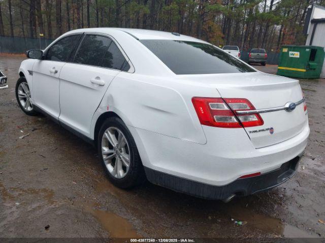 Ford Taurus Se Image 6