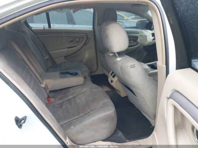 Ford Taurus Se Image 5