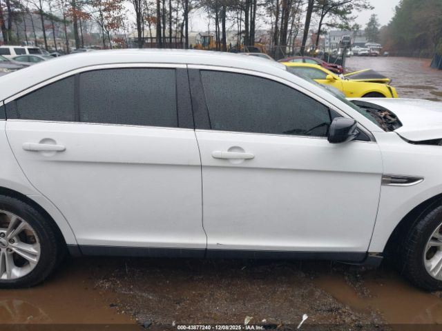 Ford Taurus Se Image 11