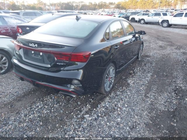 Kia Forte Gt Image 12