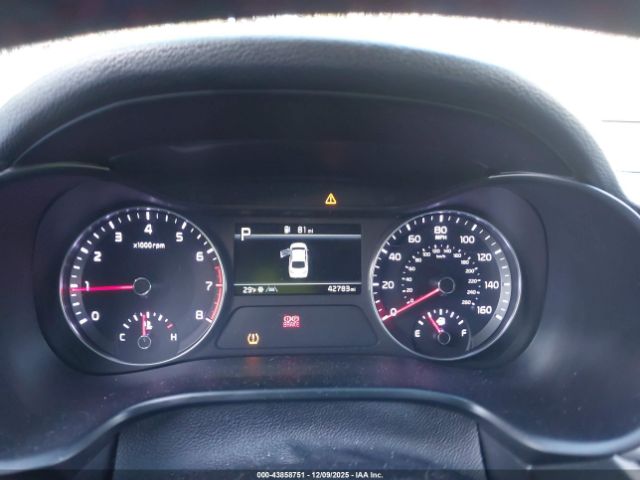 Kia Forte Gt Image 3