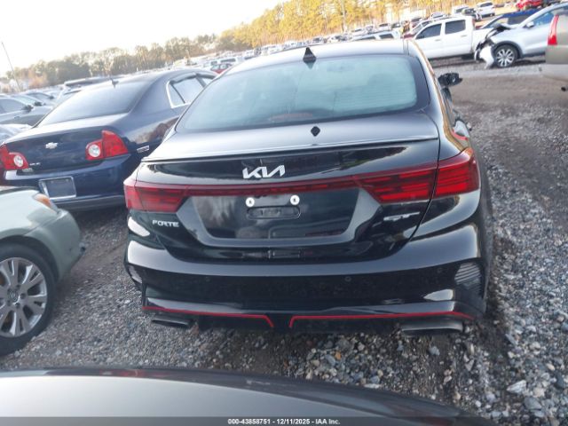 Kia Forte Gt Image 9