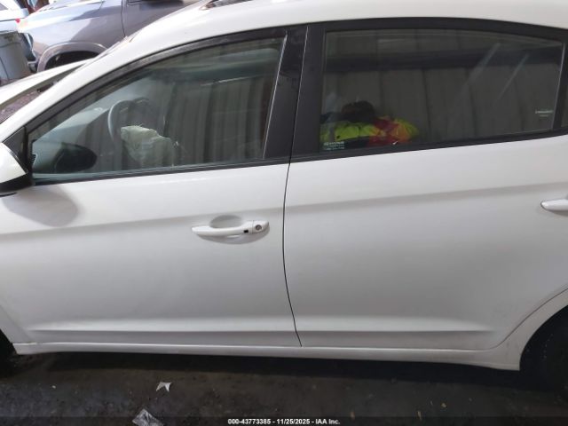 Hyundai ELANTRA Value Edition Image 6