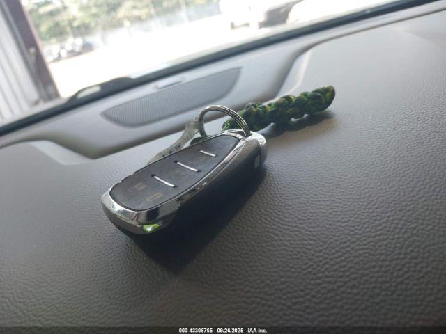 Chevrolet Traverse Awd Lt Leather Image 15