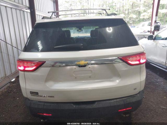 Chevrolet Traverse Awd Lt Leather Image 2