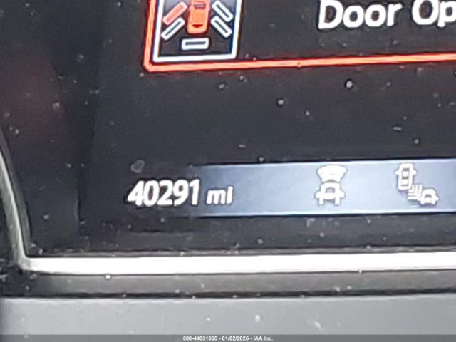 Nissan Pathfinder Sl Image 3