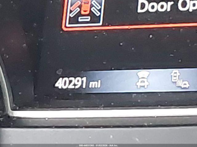 Nissan Pathfinder Sl Image 3