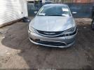 Chrysler 200 Limited Image 9