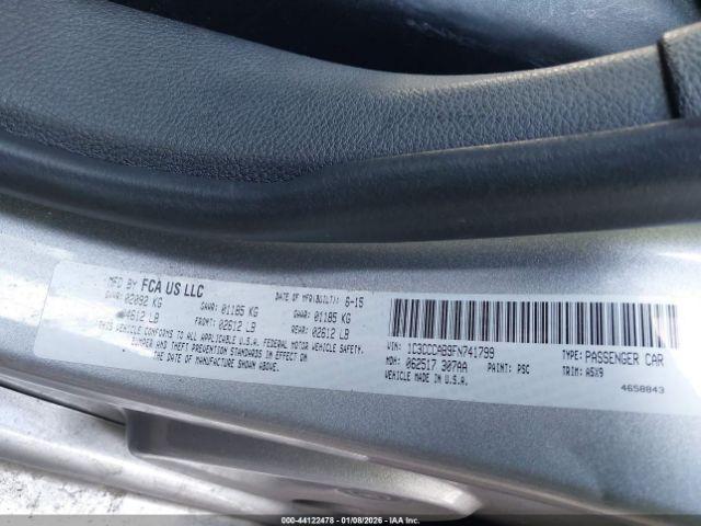 Chrysler 200 Limited Image 8