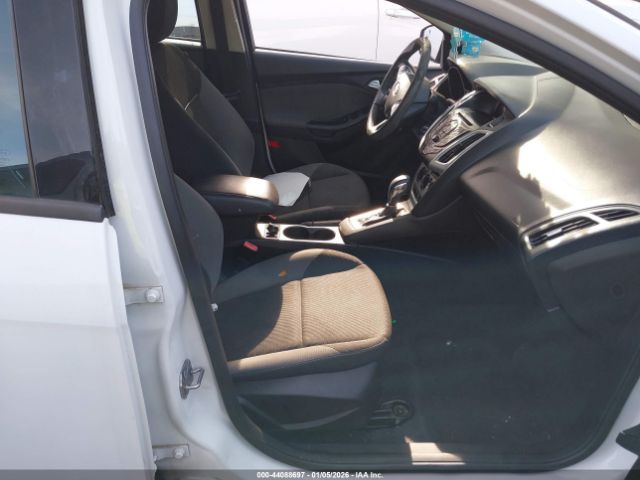 Ford Focus Se Image 4