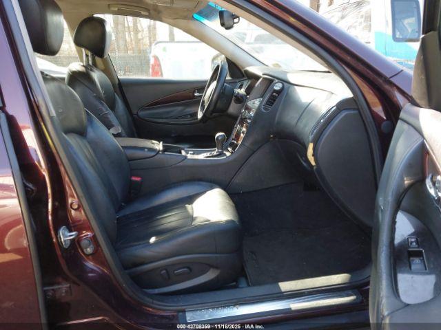 INFINITI Ex Journey Image 8