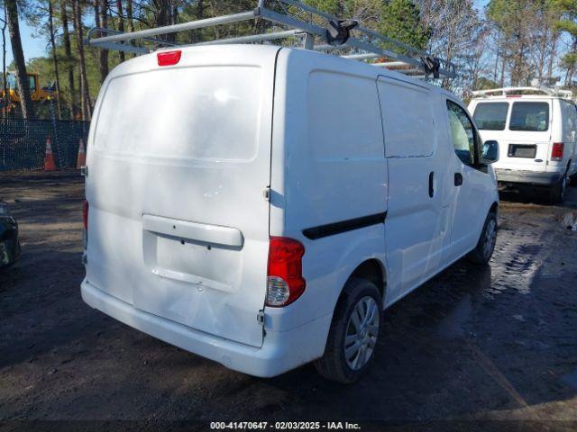 Nissan Nv Sv Image 11