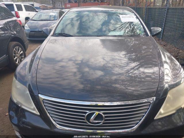 Lexus LS Image 11