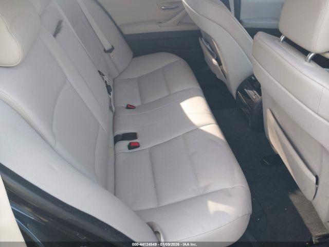 BMW 5 Series Xdrive Image 11