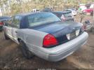 Ford Crown Victoria Image 3