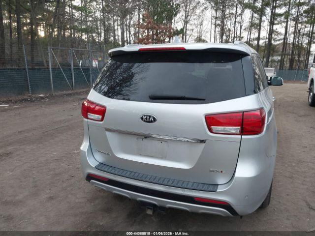 Kia Sedona Sx Luxury Image 4
