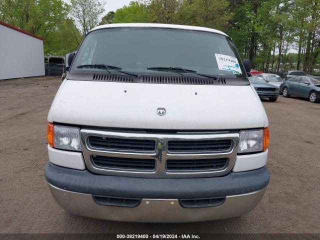 Dodge Ram Wagon 3500 Image 13